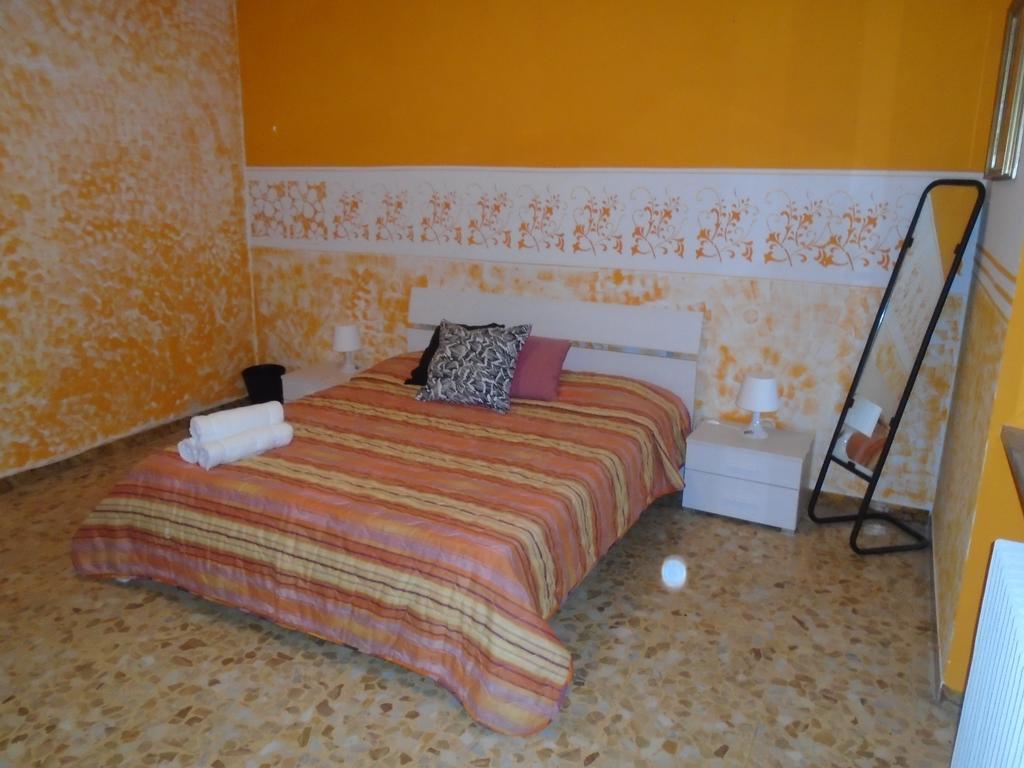 Tropical Bed&Breakfast Лукка Номер фото