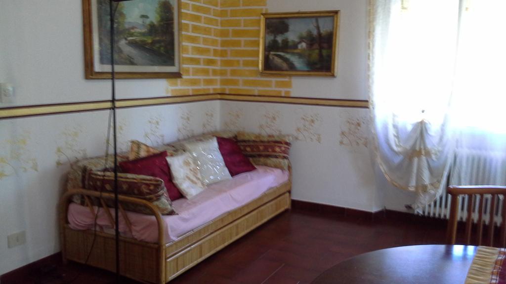 Tropical Bed&Breakfast Лукка Экстерьер фото