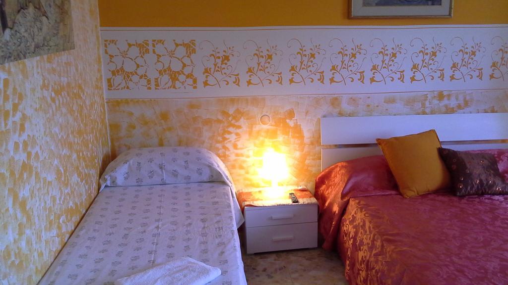 Tropical Bed&Breakfast Лукка Экстерьер фото